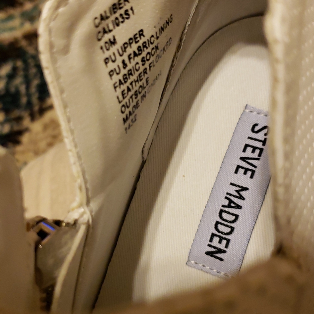 Steve Madden Sneaker - Picture 6 of 8